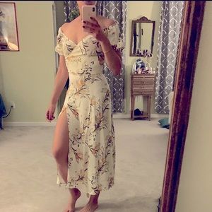 Reformation cap sleeve cream floral dress size 4